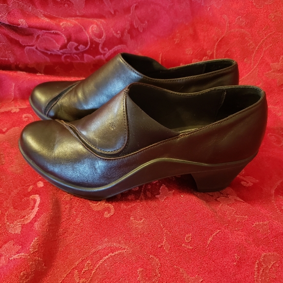 Romika Shoes - Romika womens black leather slip on shoes